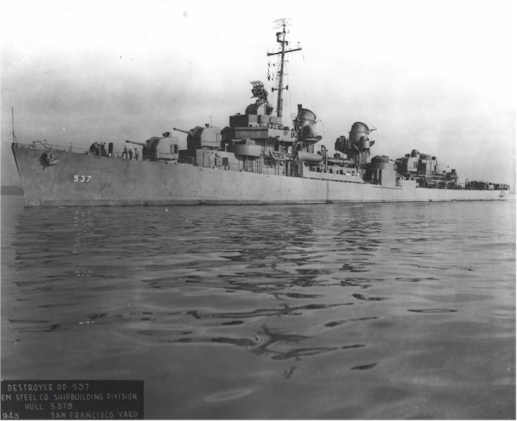 the-sullivans-1943-navsource.jpg