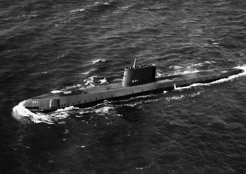 nautilus-011755-sea-trials-navsource.jpg