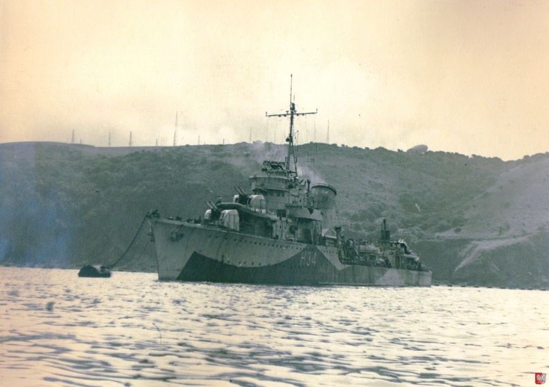 ORP-Blyskawica-circa-1941-in-Plymouth-Sound.jpg