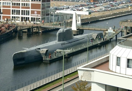 2004-Bremerhaven U-Boot-Museum-Sicherlich retouched (1)